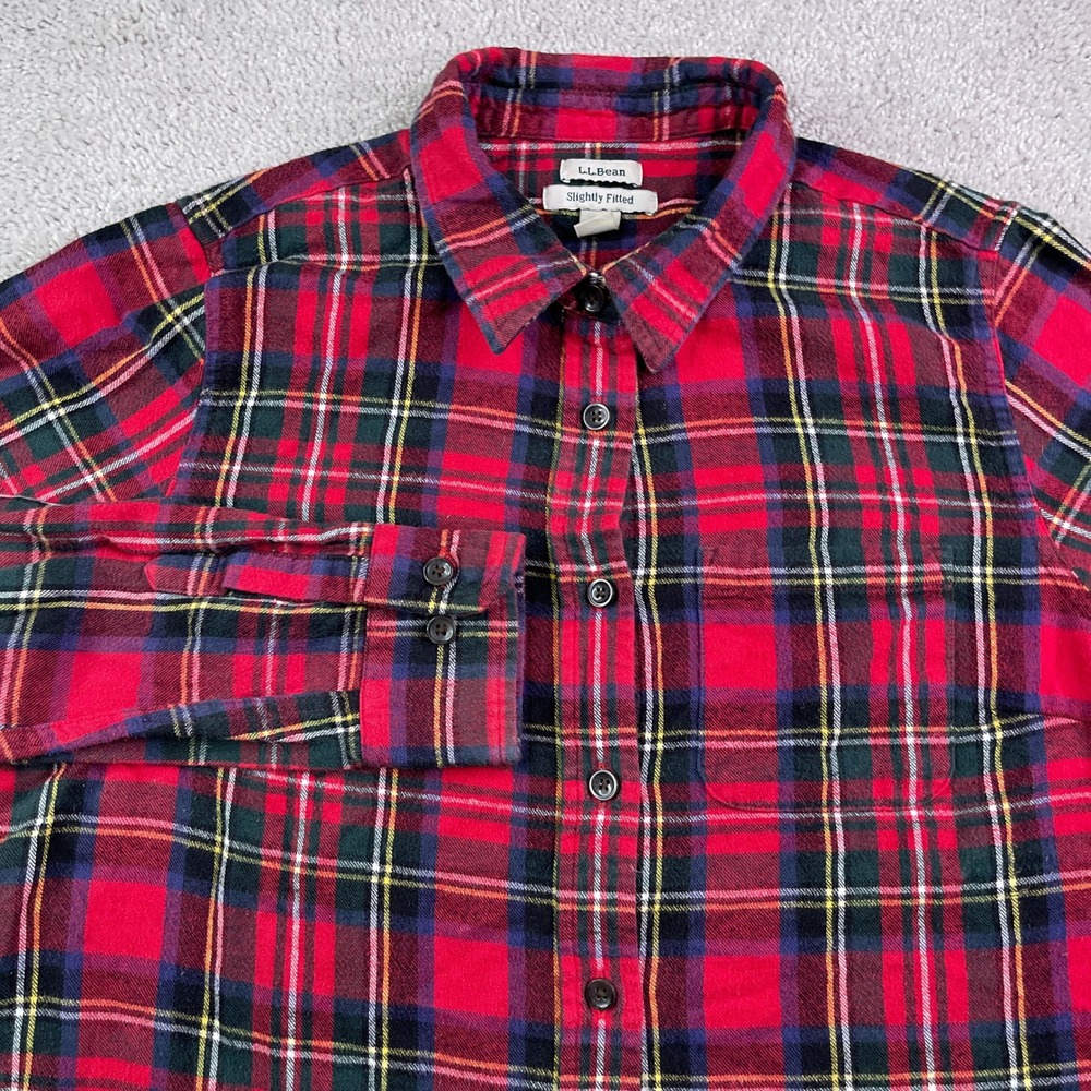 LL Bean Shirt Womens Medium Red Plaid‎ Flannel Slightly Fitted Outdoor Gorpcore